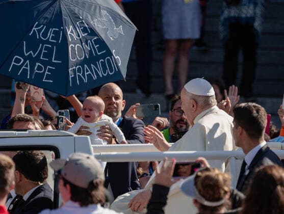 News Bilder des Tages July 28, 2022, Saint-Anne-de-Beaupre, Quebec, Canada: Pope FRANCIS during a pastoral visit to canada at Cathedral-Basilica of Notre-Dame de Quebec,Saint-Anne-de-Beaupre in Quebec. Saint-Anne-de-Beaupre Canada - ZUMAl128 20220728_zap_l128_002 Copyright: xPatricexLapointex