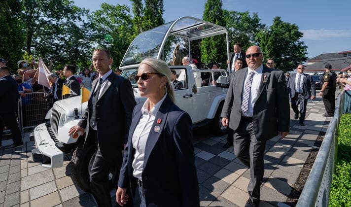 July 28, 2022, Saint-Anne-de-Beaupre, Quebec, Can: Pope FRANCIS will make a pastoral visit to canada at Cathedral-Basilica of Notre-Dame de Quebec,Saint-Anne-de-Beaupre,Quebec,Can on July-28-2022. Saint-Anne-de-Beaupre Canada - ZUMAl128 20220728_zap_l128_006 Copyright: xPatricexLapointex