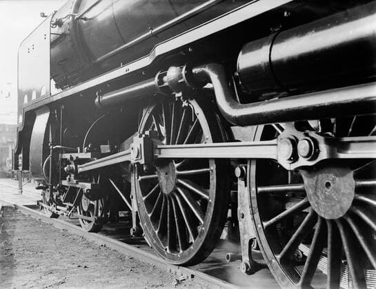 Poll photo collection. Reporting Dutch Railways. Wheels of a steam locomotive. 1932. Amsterdam, Noord-Holland Copyright: xpiemagsx pienatarchpart630102021-21946 !ACHTUNG AUFNAHMEDATUM GESCHÄTZT!