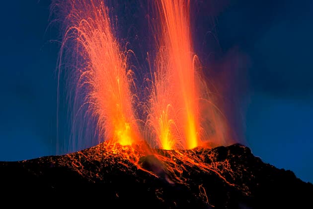 Creative Highlights World Lava bombs erupt from multiple vents on volcano, active for at least 2000 years, Stromboli, Aeolian Islands, UNESCO World Heritage Site, Sicily, Italy, Mediterranean, Europe Copyright: RobertxFrancis 83-13338