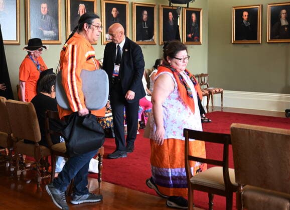 July 29, 2022, QUEBEC, QC, CANADA: Indigenous people arrive to meet with Pope Francis during his papal visit across Canada in Quebec City on Friday, July 29, 2022. QUEBEC CANADA  - ZUMAc35_ 20220729_zaf_c35_011 Copyright: xJacquesxBoissinotx