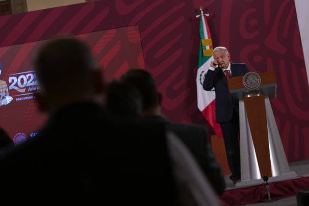 July 29, 2022, Mexico City, Mexico City, Mexico: July 29, 2022, Mexico City, Mexico: Andro s Manuel Lo³pez Obrador, president of Mexico, gives his morning lecture this Friday at the National Palace. This morning he signed a decree to guarantee water to all the conurbated area of the state of Nuevo Leo³n. on July 29, 2022 in Mexico City, Mexico. Mexico City Mexico - ZUMAe321 20220729_zia_e321_057 Copyright: xAlexxDalton EyepixxGroupx