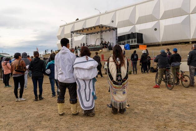 July 29, 2022, Iqaluit, NU, Canada: Onlookers watch as Pope Francis addresses the crowd in Iqaluit, Nunavut on Friday, July 29, 2022. Iqaluit Canada  - ZUMAc35_ 20220729_zaf_c35_171 Copyright: xDustinxPatarx