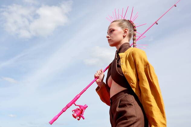 Bilder des Jahres 2022, Entertainment 07 Juli Entertainment Themen der Woche KW 30 Entertainment Bilder des Tages KALININGRAD REGION, RUSSIA â€“ JULY 30, 2022: A model wears a creation by Ksenia Solomonova during a fashion show at All-Russian Field Day Show in the village of Sokolniki. Organised by Russia s Ministry of Agriculture, All-Russian Field Day Show is an annual exhibition showcasing Russia s agricultural and industrial sector, including agricultural technologies, innovative methods of land management, state-of-the-art farming equipment, products from agricultural producers and breeders, and research institutes. Vitaly Nevar TASS  TS13C453