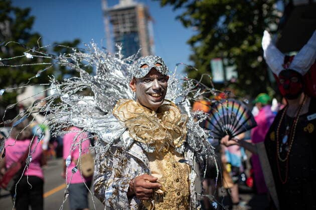 July 31, 2022, VANCOUVER, BC, CANADA: Kevin Young smiles while putting on a costume before marching in the Vancouver Pride Parade, in Vancouver, on Sunday, July 31, 2022. VANCOUVER CANADA  - ZUMAc35_ 20220731_zaf_c35_056 Copyright: xDarrylxDyckx