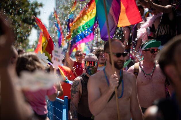 News Bilder des Tages July 31, 2022, Vancouver, British Columbia, Canada: People march in the Vancouver Pride Parade. Vancouver Canada  - ZUMAc35_ 20220731_zaf_c35_057 Copyright: xDarrylxDyckx
