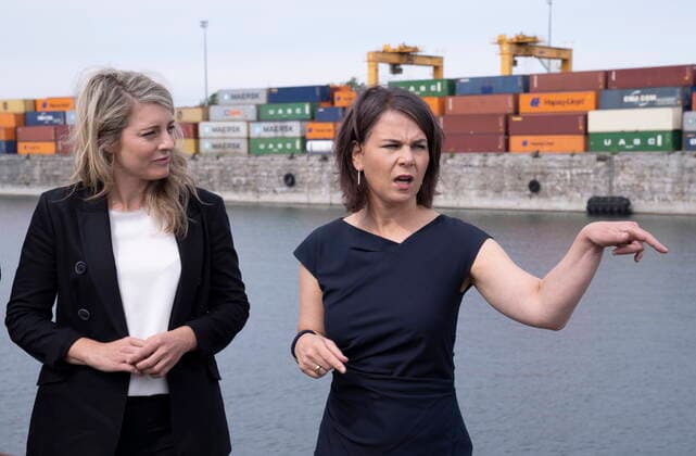 August 3, 2022, Montreal, PQ, Canada: Foreign Affairs Minister Melanie Joly and her German counterpart Federal Foreign Minister Annalena Baerbock tour the Port of Montreal on Wednesday, August 3, 2022. Montreal Canada  - ZUMAc35_ 20220803_zaf_c35_017 Copyright: xPaulxChiassonx