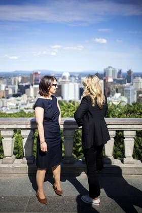 L R Annalena Baerbock, German Foreign Minister, and Melanie Joly, Minister of Foreign Affairs of Canada, photographed during a joint walk through the park at Mont Royal to the viewpoint Kondiaronk Belvedere Montreal, 03 08 2022 Montreal Canada Copyright: xJaninexSchmitz photothek.dex