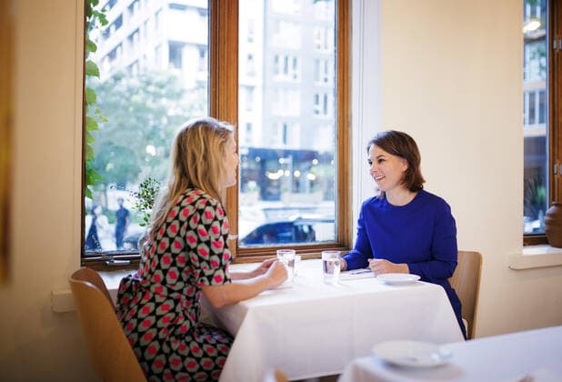 R L Annalena Baerbock, German Foreign Minister, meets Melanie Joly, Minister of Foreign Affairs of Canada, for a joint dinner Montreal, 02 08 2022 Montreal Canada Copyright: xJaninexSchmitz photothek.dex