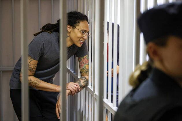 MOSCOW REGION, RUSSIA - AUGUST 4, 2022: US Olympic basketball champion Brittney Griner attends the verdict announcement at the Khimki Municipal Court in the town of Khimki, northeast of Moscow. Griner has been found guilty of smuggling and possession of drugs and sentenced to nine years in prison. Anton Novoderezhkin TASS  TS13CF96