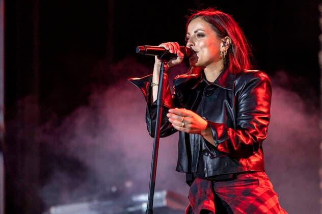 Stefanie Kloß of Silbermond live at the Apoldaer music summer 2022 on the festival meadow in the Herressener Promenade Apolda, 06 08 2022 Foto:xM.xKremerx xFuturexImage