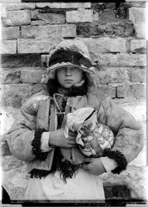 Ruthenian peasant boy in Kuty Galicia, on the border to Bukovina; photographer: Kriegsvermessung 7. Copyright: xpiemagsx ausnl080421-1145 !ACHTUNG AUFNAHMEDATUM GESCHÄTZT!