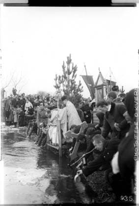 Feast of the blessing of waters For Greek Catholic believers in Wladimir Wolinsky Russia, Volhynia; photographer: Kriegsvermessung 4. Copyright: xpiemagsx ausnl080421-1177 !ACHTUNG AUFNAHMEDATUM GESCHÄTZT!