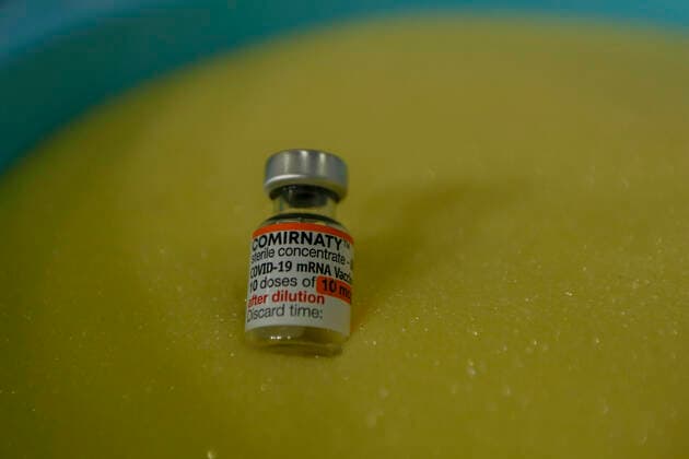 News Bilder des Tages August 11, 2022, Dhaka, Dhaka, Bangladesh: 16 school children, aged between 5-11 years, have received the first shot of specially made Covid-19 vaccine as part of the trial run before the main campaign begins from August 25 in Dhaka on August 11,2022. Dhaka Bangladesh - ZUMAj163 20220811_zip_j163_011 Copyright: xAbuxSufianxJewelx