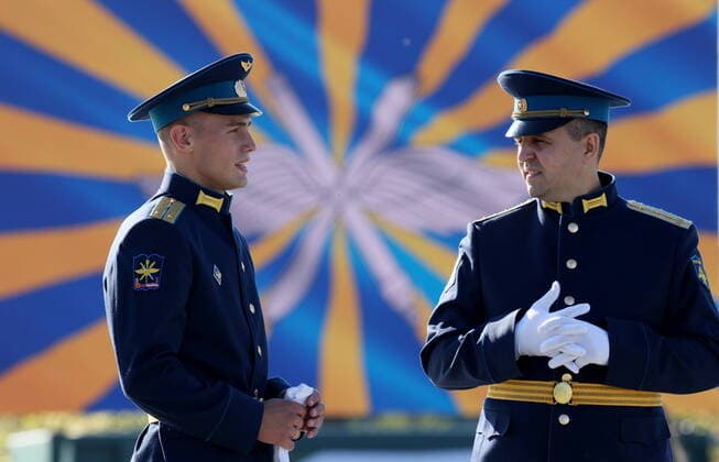 News Themen der Woche KW32 News Bilder des Tages MOSCOW REGION, RUSSIA - AUGUST 12, 2022: Servicemen attend festivities held in front of the Main Cathedral of the Russian Armed Forces to mark 110 years since the formation of the Russian Air Force. Gavriil Grigorov TASS  TS13DA4D