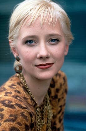 Archivbilder der Woche KW32 Publicity Film Still from A Simple Twist of Fate Anne Heche 1994 Touchstone Pictures Photo Credit: John Bramley  Copyright: xx 32952_379THA The Hollywood Archive
