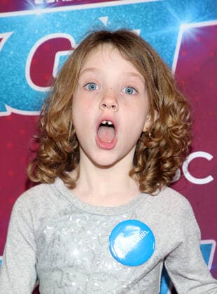 16 August 2022 - Pasadena, California - Roselyn. Red Carpet For America s Got Talent Season 17 Live Show held at Sheraton Pasadena Hotel in Pasadena. Photo Credit: AdMedia 283244 2022-08-16 CA Pasadena Etats-Unis  Copyright: xAdMediax STAR_283244_016