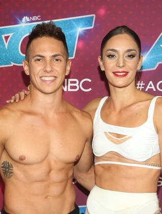 16 August 2022 - Pasadena, California - Nico Busso, Flor Aracama. Red Carpet For America s Got Talent Season 17 Live Show held at Sheraton Pasadena Hotel in Pasadena. Pasadena USA - ZUMAa123 20220816_zaa_a123_001 Copyright: xFSx