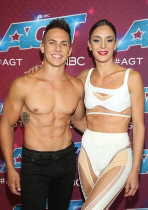 16 August 2022 - Pasadena, California - Nico Busso, Flor Aracama. Red Carpet For America s Got Talent Season 17 Live Show held at Sheraton Pasadena Hotel in Pasadena. Pasadena USA - ZUMAa123 20220816_zaa_a123_019 Copyright: xFSx