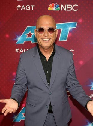 16 August 2022 - Pasadena, California - Howie Mandel. Red Carpet For America s Got Talent Season 17 Live Show held at Sheraton Pasadena Hotel in Pasadena. Pasadena USA - ZUMAa123 20220816_zaa_a123_025 Copyright: xFSx