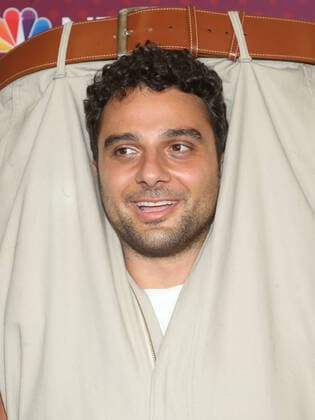 16 August 2022 - Pasadena, California - Mr. Pants, Ryan Dee. Red Carpet For America s Got Talent Season 17 Live Show held at Sheraton Pasadena Hotel in Pasadena. Pasadena USA - ZUMAa123 20220816_zaa_a123_036 Copyright: xFSx