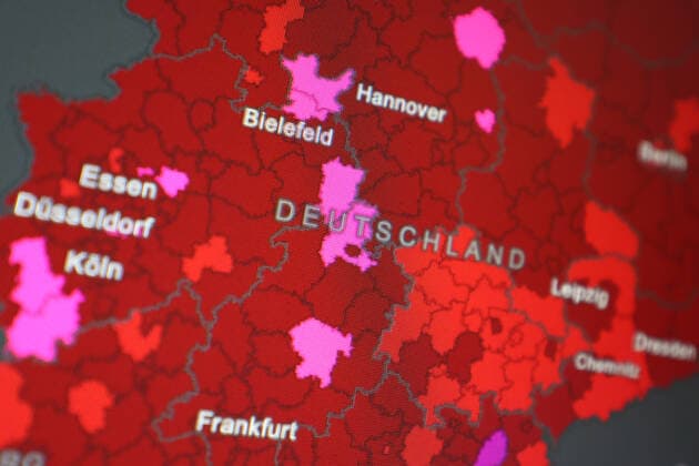 RKI dashboard, 7 day incidence is now 314.2 7 day incidence, RKI dashboard on a monitor on 18 08 2022 in Siegen Germany.