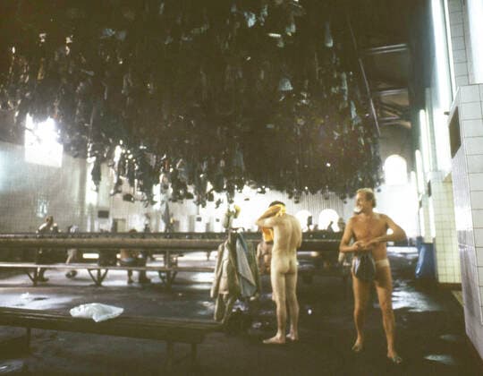 Menschen,Orte und Ereignisse im Jahr 1982-5 Euhrgebiet. In der Waschkaue einer Zeche ca. 1982 NRW *** People,places and events in 1982 5 Euhrgebiet In the washhouse of a colliery ca 1982 NRW