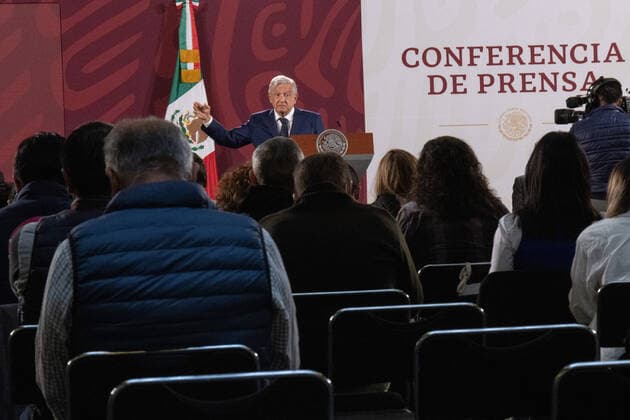 August 18, 2022, Mexico City, Mexico City, Mexico: August 18, 2022, Mexico City, Mexico: Mexican President, Andres Manuel Lopez Obrador, gave his morning news conference at the National Palace. During the event he spoke about the issue of the miners trapped in Sabinas. on August 18, 2022 in Mexico City, Mexico. Mexico City Mexico - ZUMAe321 20220818_zia_e321_012 Copyright: xAlexxDalton xEyepixxGroupx