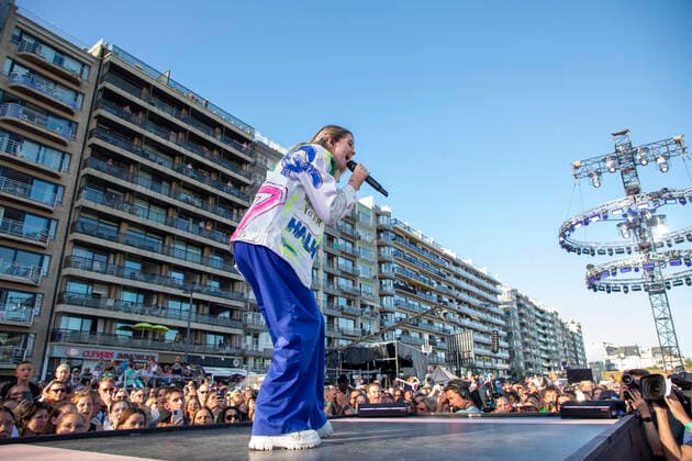 Singer Lotte pictured during the Zomerhit music event of Radio 2, the popular radio channel of Flemish public broadcaster VRT, Saturday 20 August 2022 in Brussels.  DIRKxWAEM 40027078