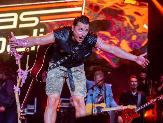 GABALIER CONCERT KITZBÜHEL 2022 big final concert for the summer tour of Andreas Gabalier
