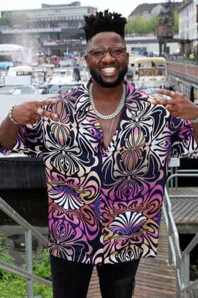 Kelvin Jones arriving for the Energy Music Tour on the floating stage at Tempelhofer Hafen Berlin, 20 08 2022 Foto:xM.xWehnertx xFuturexImage