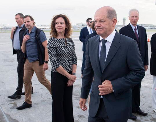 August 21, 2022, Montreal, PQ, Canada: German Chancellor Olaf Scholz arrives for a three day visit of Canada in Montreal, Sunday, August 21, 2022. Montreal Canada  - ZUMAc35_ 20220821_zaf_c35_044 Copyright: xGrahamxHughesx