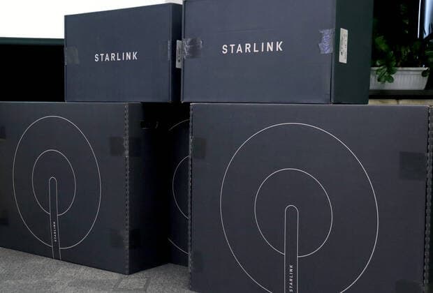 KYIV, UKRAINE - AUGUST 22, 2022 - Some of the 5,000 Starlink kits provided by Poland to Ukraine are on display during a joint briefing of Deputy Prime Minister, Minister of Digital Transformation of Ukraine Mykhailo Fedorov and Poland s Secretary of State, Government Plenipotentiary for Cyber Security Janusz Cieszynski on the integration of Diia and mObywatel apps and an interactive presentation of Starlink kits, Kyiv, capital of Ukraine. This photo cannot be distributed in the Russian Federation. Press briefing of Mykhailo Fedorov and Janusz Cieszynski in Kyiv  Copyright: xAnatoliixSirykx