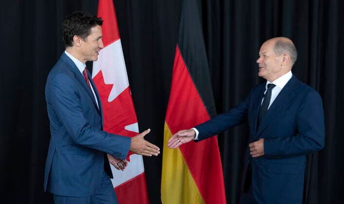 August 22, 2022, Montreal, PQ, Canada: Prime Minister Justin Trudeau greets German Chancellor Olaf Scholz in Montreal on Monday, August 22, 2022. Montreal Canada  - ZUMAc35_ 20220822_zaf_c35_006 Copyright: xPaulxChiassonx