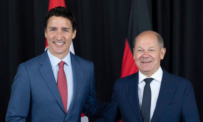 August 22, 2022, Montreal, PQ, Canada: Prime Minister Justin Trudeau greets German Chancellor Olaf Scholz in Montreal on Monday, August 22, 2022. Montreal Canada  - ZUMAc35_ 20220822_zaf_c35_012 Copyright: xPaulxChiassonx