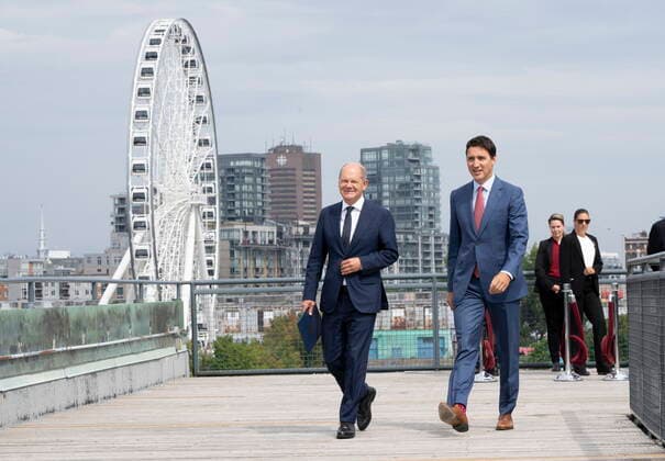 August 22, 2022, Montreal, PQ, Canada: Prime Minister Justin Trudeau and German Chancellor Olaf Scholz arrive for a news conference in Montreal on Monday, August 22, 2022. Montreal Canada  - ZUMAc35_ 20220822_zaf_c35_018 Copyright: xPaulxChiassonx