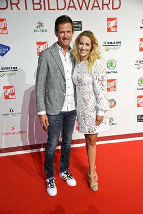 Andrea Kaiser with husband Sebastien Ogier at the SPORT BILD Award 2022 in the Fischauktionshalle in Hamburg on 22 08 2022