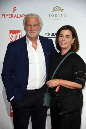 Rudi Völler with wife Sabrina Völler at the SPORT BILD Award 2022 in the Fischauktionshalle in Hamburg on 22 08 2022