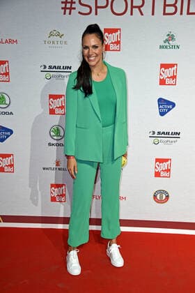 Esther Sedlaczek at the SPORT BILD Award 2022 in the Fischauktionshalle in Hamburg on 22 08 2022
