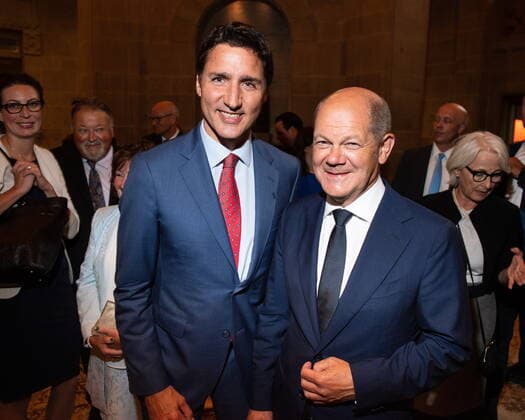 August 22, 2022, Toronto, ON, Canada: Prime Minister Justin Trudeau and German Chancellor Olaf Scholz attend a dinner at the Royal Ontario Museum in Toronto on Monday, August 22, 2022. Toronto Canada  - ZUMAc35_ 20220822_zaf_c35_080 Copyright: xGeorgexPimentelx
