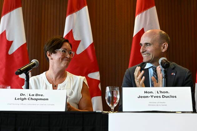 August 23, 2022, Ottawa, ON, CAN: Minister of Health Jean-Yves Duclos applauds after announcing Dr. Leigh Chapman as CanadaöÄÃ s Chief Nursing Officer during a news conference in Ottawa, on Tuesday, Aug. 23, 2022. Ottawa CAN  - ZUMAc35_ 20220823_zaf_c35_010 Copyright: xJustinxTangx