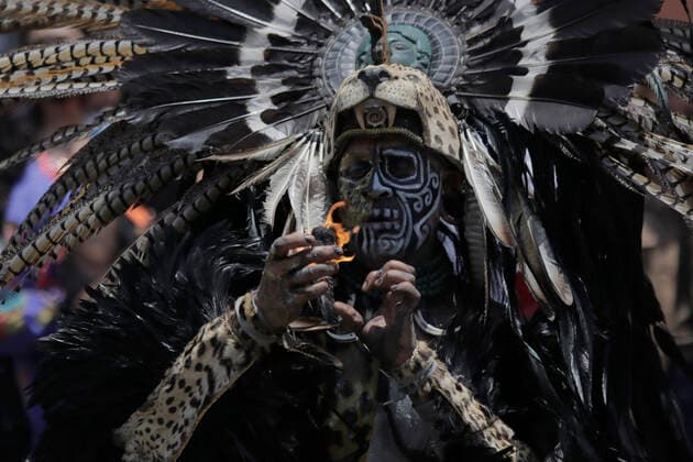 August 23, 2022, Mexico City, Mexico City, Mexico: August 23, 2022, Mexico City; Mexico: Pre-Hispanic dancers disguised as Aztec warrior take part during a ritual the Main Temple ruins to make people aware of the importance of the rehabilitation of Lake Tlahuac-Xico, which consists of the sanitation and purification of water, environmental restoration through the establishment of irrigation systems. on August 23, 2022 in Mexico City, Mexico. Mexico City Mexico - ZUMAe321 20220823_zia_e321_007 Copyright: xGerardoxVieyra xEyepixxGroupx