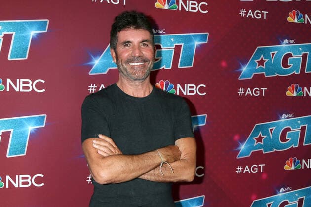 August 23, 2022, Pasadena, CA, USA: LOS ANGELES - AUG 23: Simon Cowell at the America s Got Talent Season 17 - Live Show Red Carpet at Pasadena Sheraton Hotel on August 23, 2022 in Pasadena, CA Pasadena USA - ZUMAnc22 20220823_zaa_nc22_022 Copyright: xKathyxHutchinsx