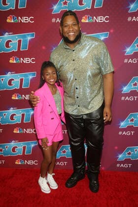 America s Got Talent season 17 live show red carpet event at Sheraton Pasadena Hotel Featuring: Bri, JoJo Where: Pasadena, California, United States When: 23 Aug 2022 Credit: Faye s Vision Cover Images Copyright: xx 51907022 EDITORIAL USE ONLY. NOT FOR USE BY NEWSPAPERS BASED IN THE UK.