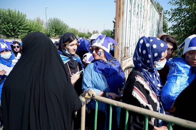 August 25, 2022, Tehran, Tehran, Iran: Female soccer fans prepare to attend a match between their team Esteghlal and Mes-e Kerman in Iran s Premier League at Azadi stadium in Tehran, Iran, Aug. 25, 2022. A limited number of Iranian women have been allowed into a stadium in Tehran to watch a league football match for the first time. Tehran Iran - ZUMAi98_ 20220825_zih_i98_006 Copyright: xRouzbehxFouladix