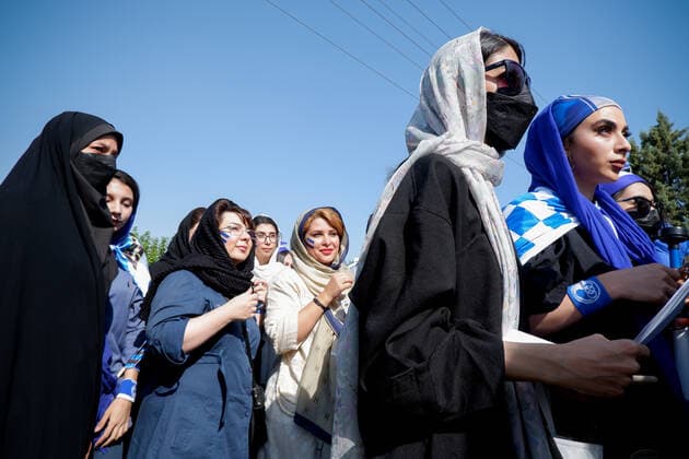 August 25, 2022, Tehran, Tehran, Iran: Female soccer fans prepare to attend a match between their team Esteghlal and Mes-e Kerman in Iran s Premier League at Azadi stadium in Tehran, Iran, Aug. 25, 2022. A limited number of Iranian women have been allowed into a stadium in Tehran to watch a league football match for the first time. Tehran Iran - ZUMAi98_ 20220825_zih_i98_009 Copyright: xRouzbehxFouladix