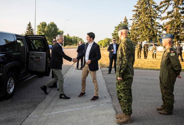 August 26, 2022, CAMBRIDGE BAY, AB, CANADA: NATO Secretary General Jens Stoltenberg and Prime Minister Justin Trudeau meet at 4 Wing Cold Lake air base in Cold Lake Alta, on Friday August 26, 2022. CAMBRIDGE BAY CANADA  - ZUMAc35_ 20220826_zaf_c35_004 Copyright: xJasonxFransonx