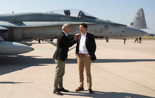 August 26, 2022, COLD LAKE, AB, CANADA: NATO Secretary General Jens Stoltenberg and Prime Minister Justin Trudeau say goodbye at 4 Wing Cold Lake air base in Cold Lake Alta, on Friday August 26, 2022. COLD LAKE CANADA  - ZUMAc35_ 20220826_zaf_c35_060 Copyright: xJasonxFransonx