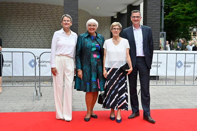 Frauke Gerlach, Claudia Roth, Annegret Kramp Karrenbauer and guest at the 58 award ceremony of the Grimme Award 2022 at the Theater der Stadt Marl Marl, 26 08 2022 Foto:xD.xAnoraganingrumx xFuturexImage