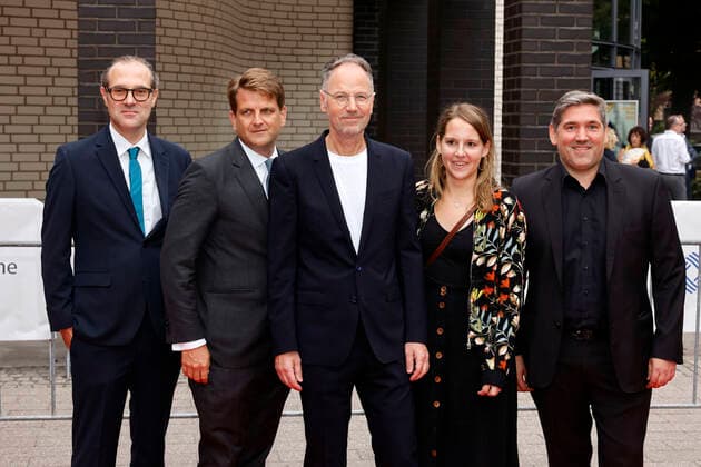 Director Torsten Körner center with team at the 58 award ceremony of the Grimme Award 2022 in the theater of the city Marl Marl, 26 08 2022 NRW Germany Copyright: xChristophxHardtx
